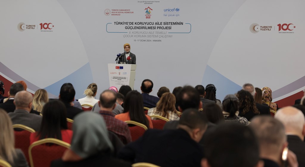 Bakanımız Mahinur Özdemir Göktaş, II. Koruyucu Aile Temelli Çocuk Koruma Sistemi Çalıştayı'na Katıldı