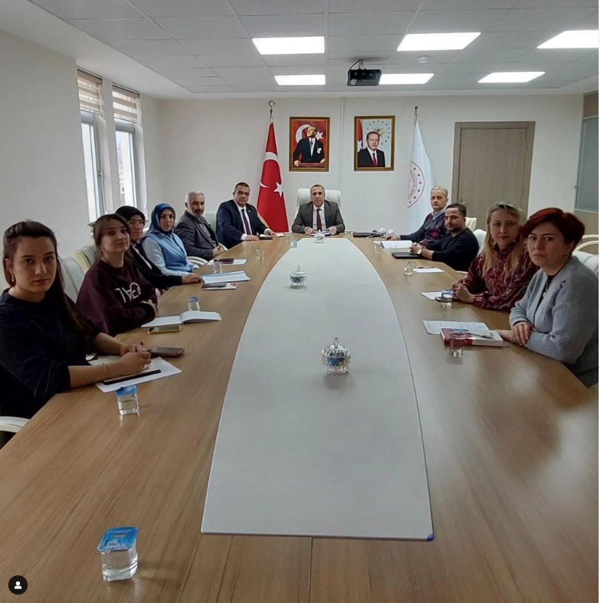 Çocuk Hizmetleri Birimi ve Kuruluşlarımızla yapılan çalışmalar değerlendirilerek planlama toplantısı yapıldı.