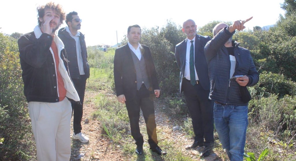 İl Müdürümüz Yakup KÜTÜK, Datça Kadın İşgücü Geliştirme ve Yaygınlaştırma Derneği (Datça- KİGDER) tarafından yapılması planlan Datça Çocuk Evleri Sitesinin arazisinde incelemelerde bulundu.