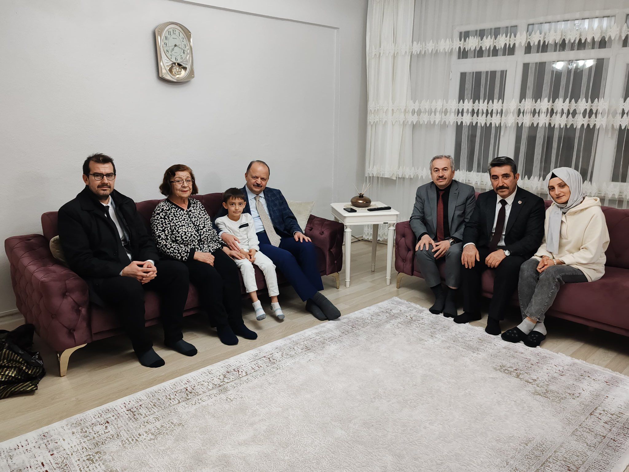 Valimiz Meftun Dallı 'dan Acaroğlu Ailesine Ziyaret
