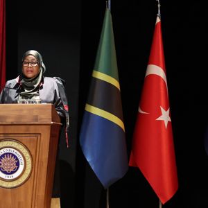 Aile ve Sosyal Hizmetler Bakanımız Göktaş, Tanzanya Cumhurbaşkanı Hassan'a fahri doktora tevcih törenine katıldı - fotoğraf 4