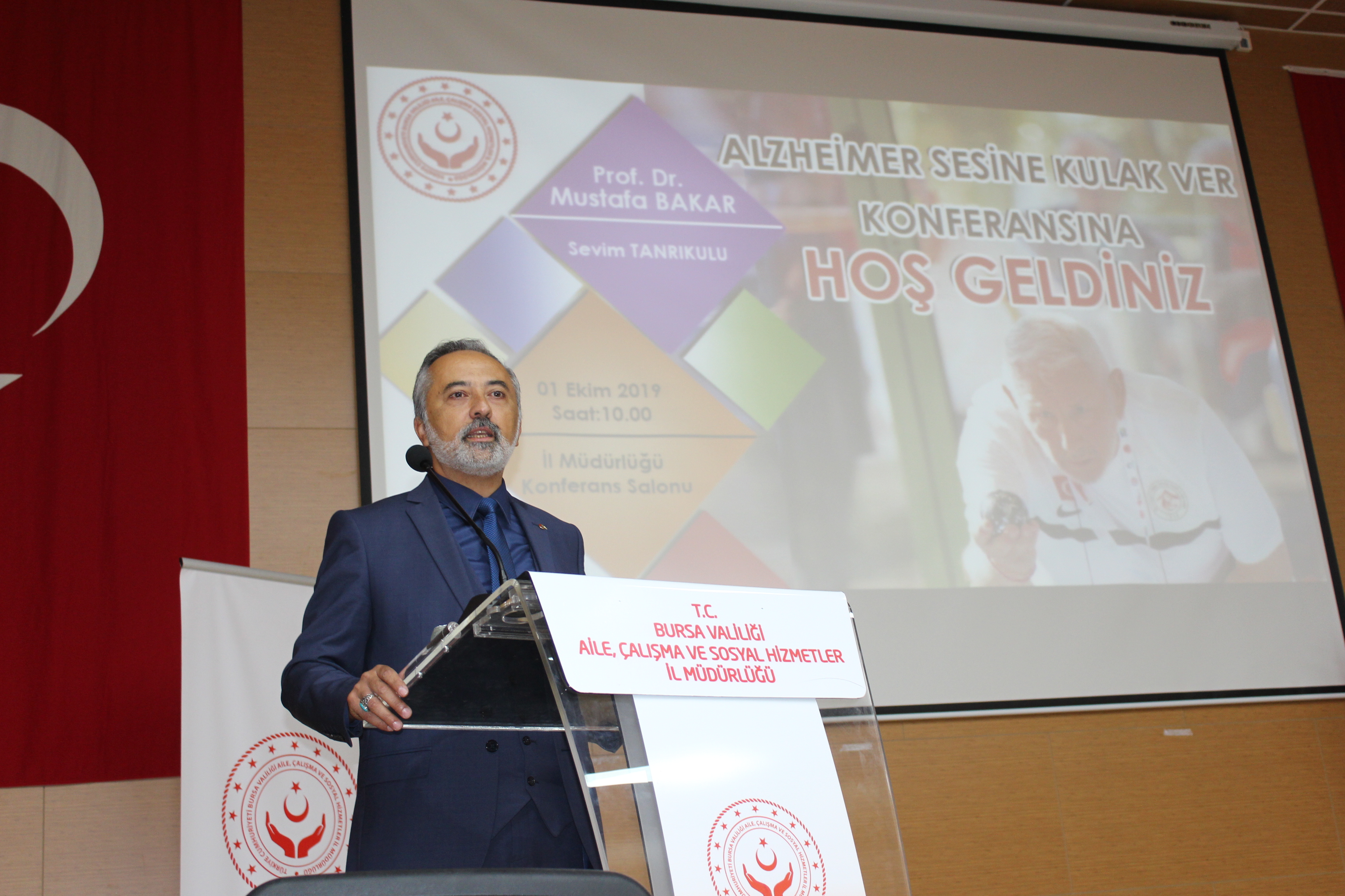 Alzheimer Sesine Kulak Ver Konferansı Düzenlendi