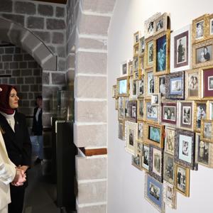 Aile ve Sosyal Hizmetler Bakanımız Göktaş, Türkiye'nin ilk Anne Müzesi'ni ziyaret etti - fotoğraf 3