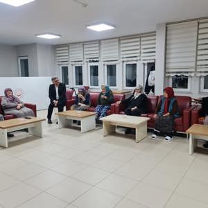 Kıymetli Büyüklerimizin ve Şehit Annelerimizin Anneler Günü Kutlandı - fotoğraf 4