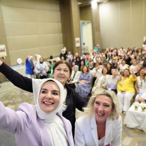 Aile ve Sosyal Hizmetler Bakanımız Göktaş kadın kooperatifleri temsilcileriyle bir araya geldi - fotoğraf 1