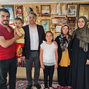 Sevginin En Güçlü Halidir Aile - fotoğraf 4
