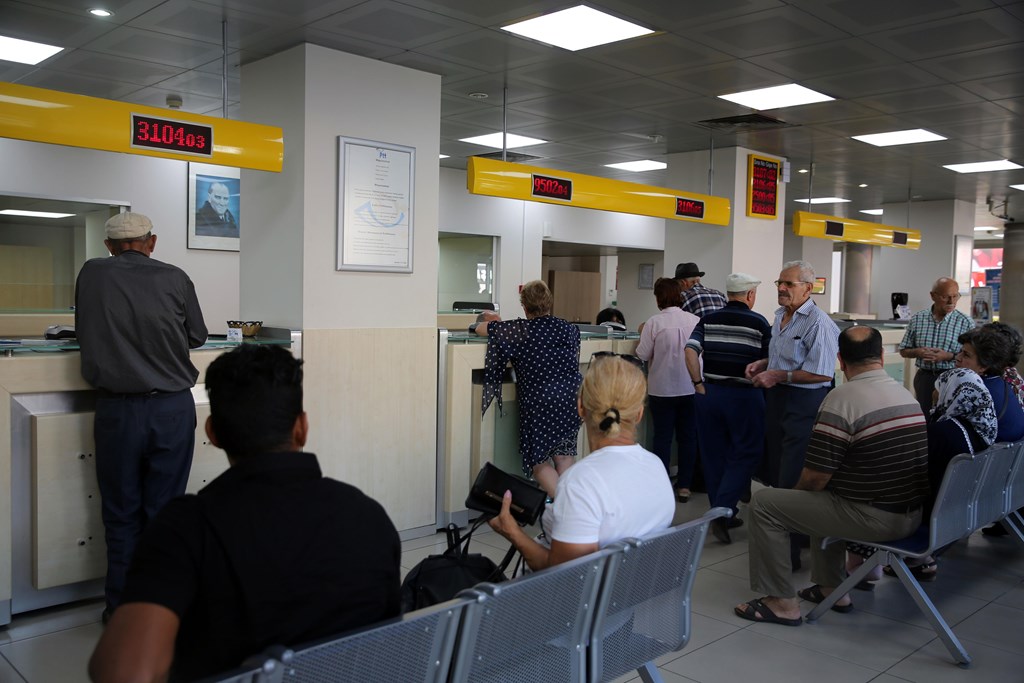 Bakanımız Mahinur Özdemir Göktaş: “Türkiye Aile Destek Programı ödemelerini hesaplara yatırdık”