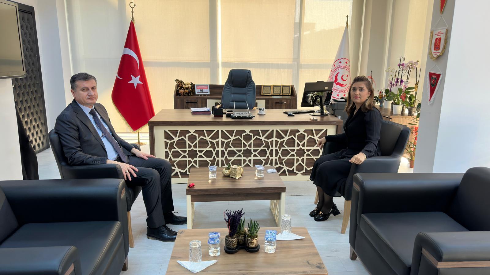 Cumhuriyet Başsavcısı Sayın Abdulkadir AKIN, İl Müdürümüz Emine BÖÇKÜN'e Ziyaret Gerçekleştirdi