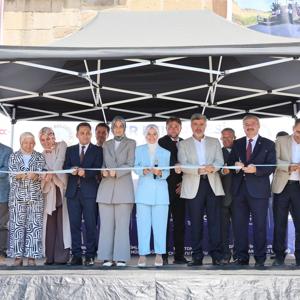 Aile ve Sosyal Hizmetler Bakanımız Göktaş Afyonkarahisar'da AK Parti İl Başkanlığı Toplantısı ile Toplu Açılış Töreni'ne Katıldı - fotoğraf 1