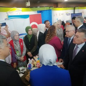Çalışma ve Sosyal Güvenlik Bakanı Sayın Vedat IŞIKHAN'ın Katılımıyla "Milli Müdafaadan Milli Kalkınmaya Türkiye Yüzyılı’nın Kadınları Yüzyılın Kadın İstihdamı İş-Pozitif Tanıtım Programı” İlimizde Gerçekleşti - fotoğraf 5