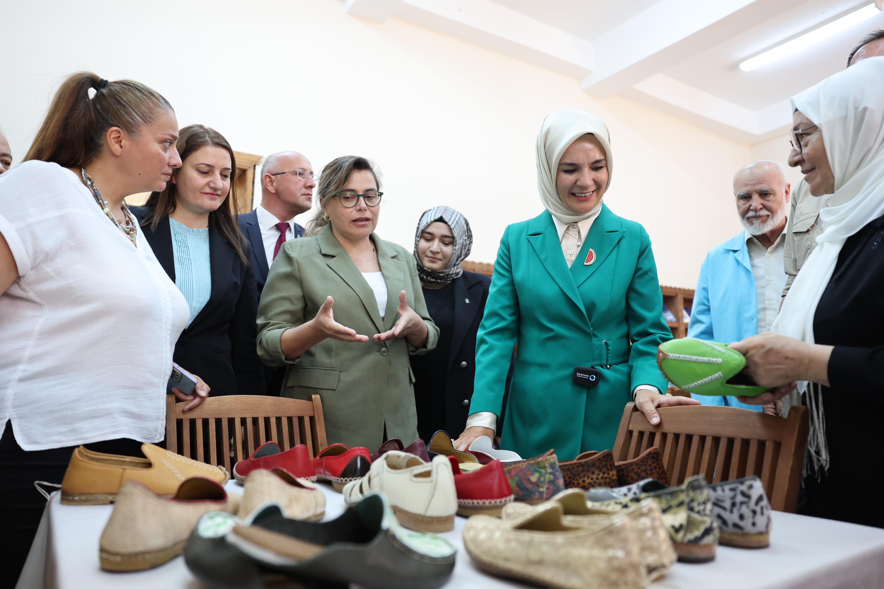 Aile ve Sosyal Hizmetler Bakanımız Göktaş, Karaman'da ziyaretlerde bulundu