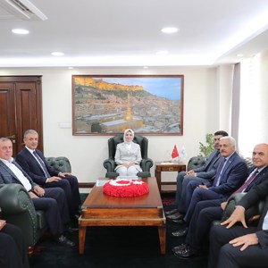 Aile ve Sosyal Hizmetler Bakanımız Göktaş, Mardin'de ziyaretlerde bulundu - fotoğraf 2
