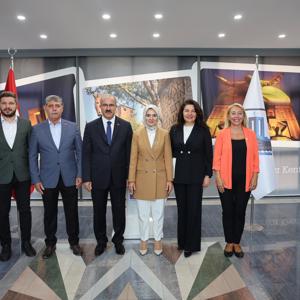 Bakanımız Mahinur Özdemir Göktaş, Çanakkale'de Aile ve Sosyal Hizmetler İl Müdürlüğünün yeni binasını açtı - fotoğraf 6