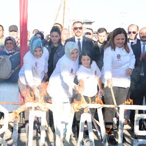 Bakanımız Göktaş, Çocuk Evleri Sitesi'nin temel atma töreni ile 6. Uluslararası Gastro Afyon Turizm ve Lezzet Festivaline katıldı - fotoğraf 14