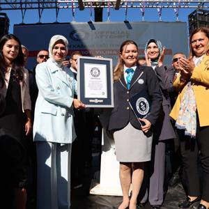 Bakanımız Göktaş, Çocuk Evleri Sitesi'nin temel atma töreni ile 6. Uluslararası Gastro Afyon Turizm ve Lezzet Festivaline katıldı - fotoğraf 20