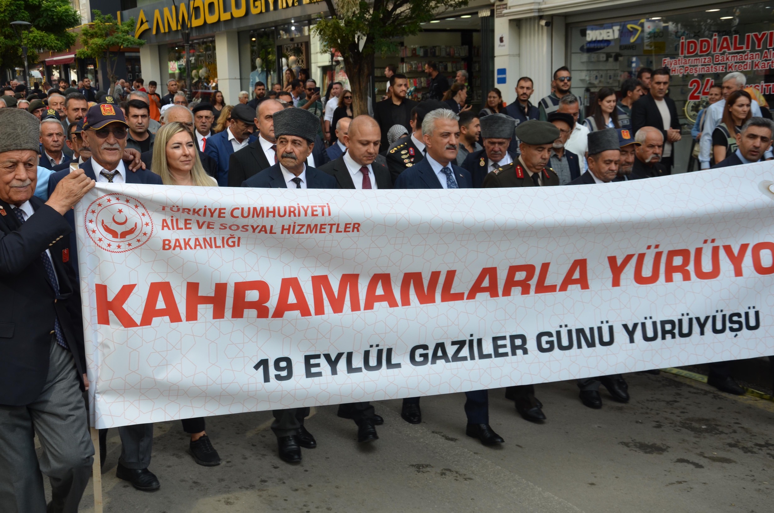 "19 Eylül Gaziler Günü" programı.