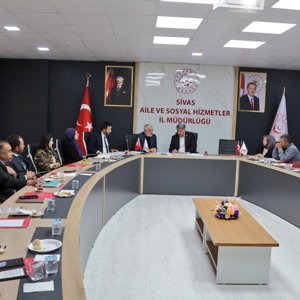 Değerlendirme ve Koordinasyon Toplantısı İl Müdürümüz Özgür Kırmızıtaş Başkanlığında Gerçekleştirildi - fotoğraf 2