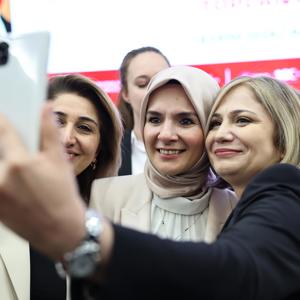 Aile ve Sosyal Hizmetler Bakanımız Göktaş, Kadın Muhtarlarla İstişare Toplantısı'nda Buluştu - fotoğraf 2