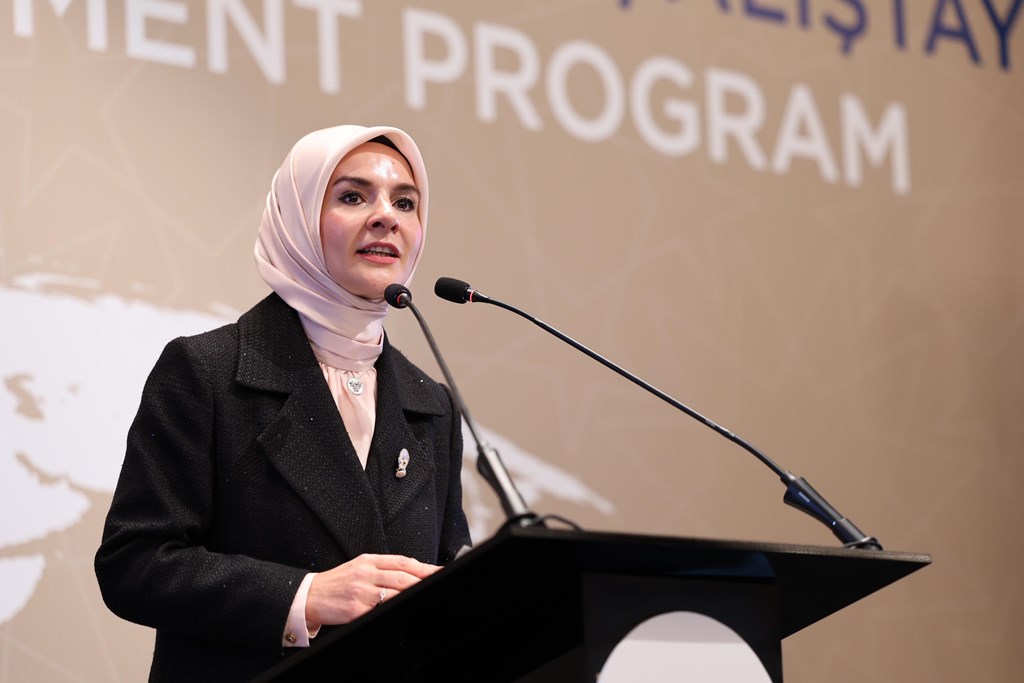 Bakanımız Göktaş "Türkiye Aile Destek Programı ödemelerini hesaplara yatırıyoruz”