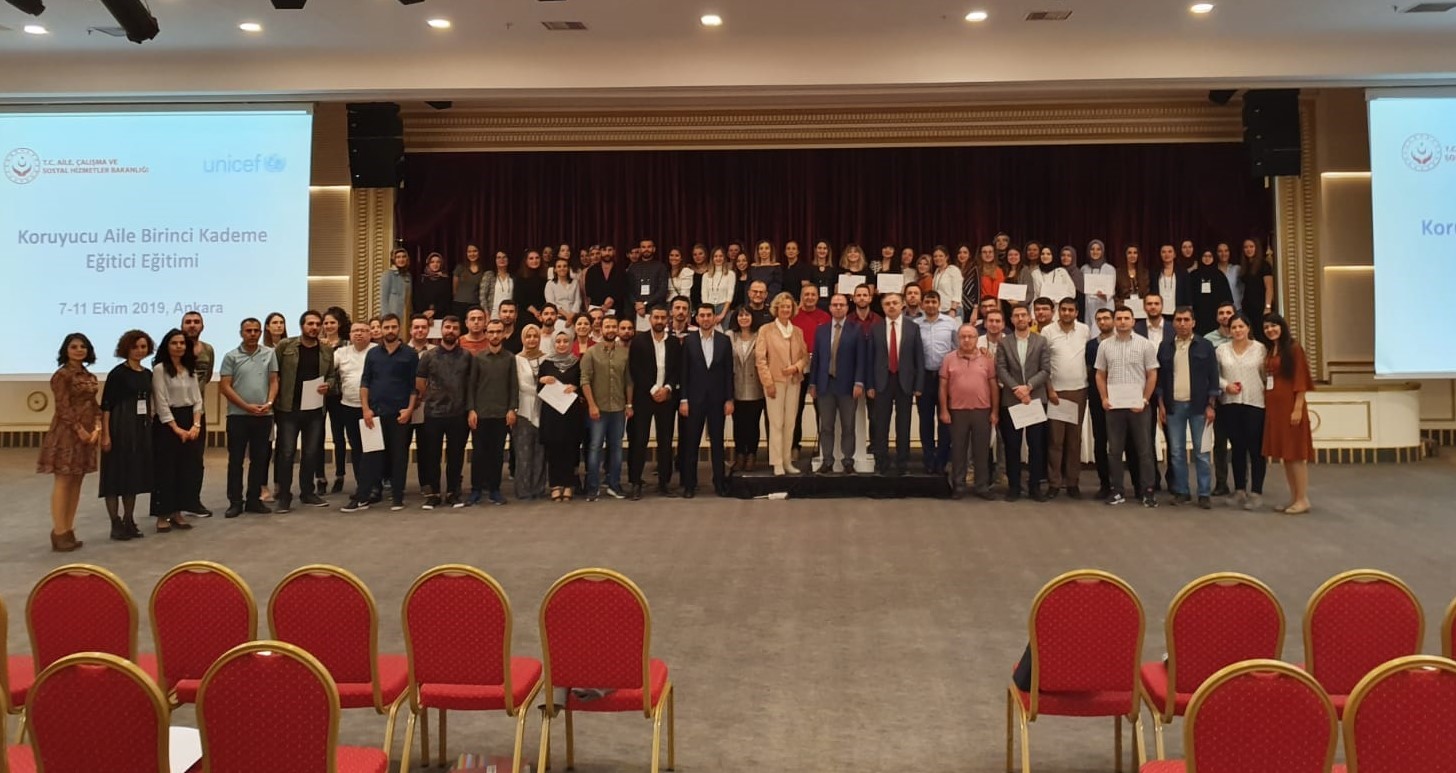 Koruyucu Aile Birinci Kademe Eğitici Eğitimi Yapıldı