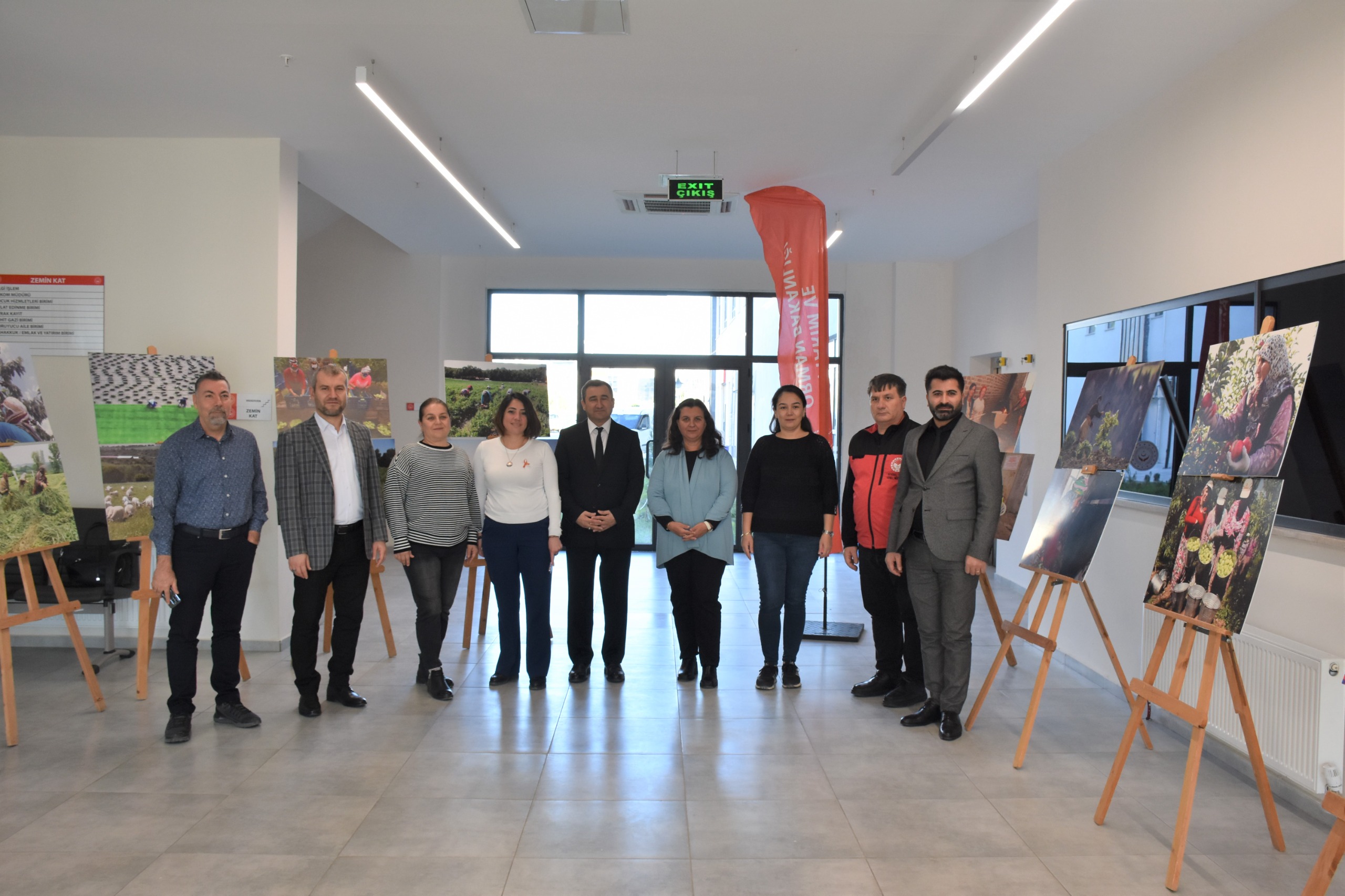 Kadın ve Tarım Temalı Fotoğraf Sergisi