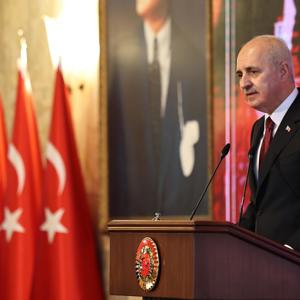 Bakanımız Göktaş, "Türk Kadınının Seçme ve Seçilme Hakkının 90. Yıl Dönümü Programı"nda konuştu - fotoğraf 2