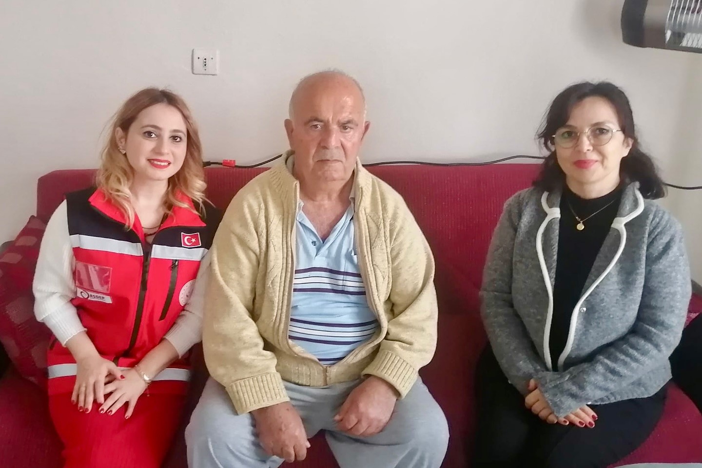 Kıbrıs Gazimiz İbrahim Öztürk’e Taziye Ziyaretinde Bulunduk