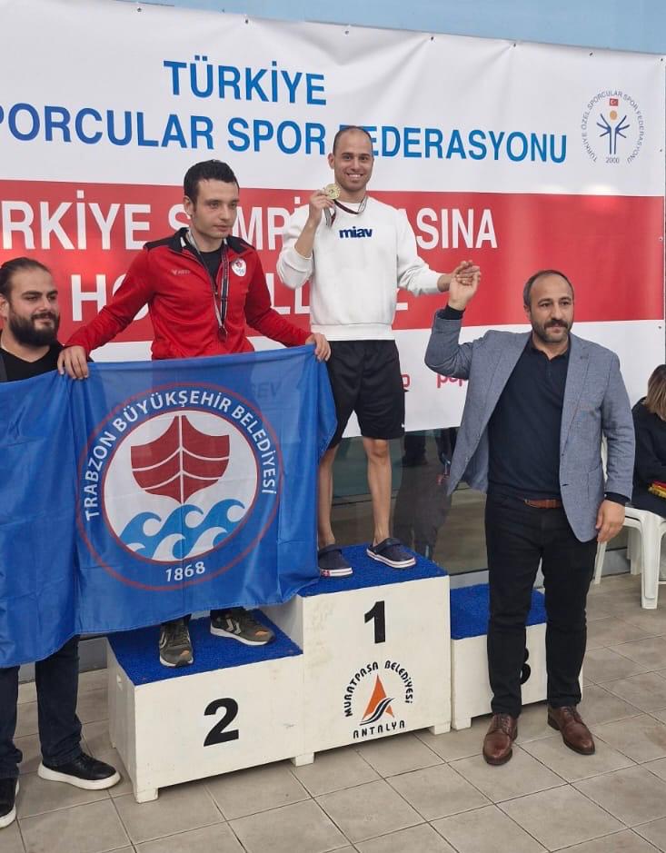 Milli Piyango Bakım ve Rehabilitasyon Merkezi'nde hizmet alan Özel Sporcumuz Varol Vasilica Türkiye Şampiyonu Oldu