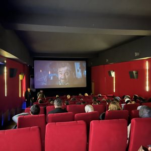 Kurumlarımızdan Hizmet Alan Kardeşlerimiz ve Büyüklerimizle Film İzlemek İçin Bir Araya Geldik - fotoğraf 4