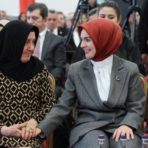 Bakanımız Göktaş, Meliha Ercan ve Asım Cengiz Huzurevi Yaşlı Bakım ve Rehabilitasyon Merkezlerinin Açılışını Yaptı - fotoğraf 4