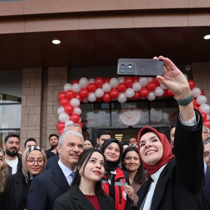 Bakanımız Göktaş, Meliha Ercan ve Asım Cengiz Huzurevi Yaşlı Bakım ve Rehabilitasyon Merkezlerinin Açılışını Yaptı - fotoğraf 6