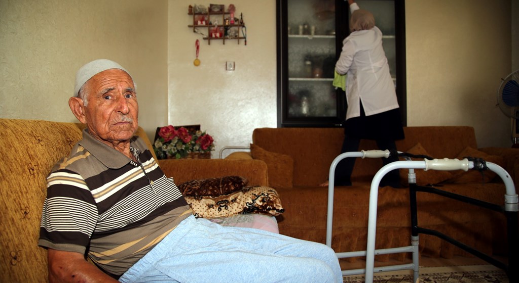 Bakanımız Mahinur Özdemir Göktaş: “Evde Bakım Yardımı ödemelerini hak sahiplerinin hesaplarına artışlı şekilde yatırmaya başladık”