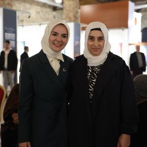 Aile ve Sosyal Hizmetler Bakanımız Göktaş, şehit aileleriyle iftar programında bir araya geldi - fotoğraf 9