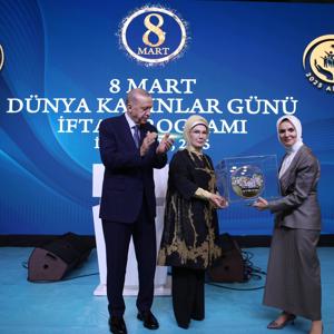 Cumhurbaşkanı Erdoğan ve Bakanımız Göktaş 8 Mart Dünya Kadınlar Günü İftar Programı'na Katıldı - fotoğraf 5