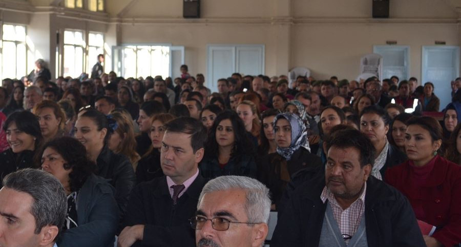 Eskişehir'de 600 kişiye AEP çerçevesinde "Hayatın İlk Çeyreği" semineri verildi.