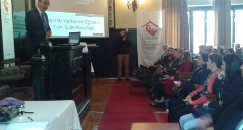 Ankara'da Aile Eğitim Programı çerçevesinde “Öfke Kontrolü” konulu eğitimler gerçekleştirildi.