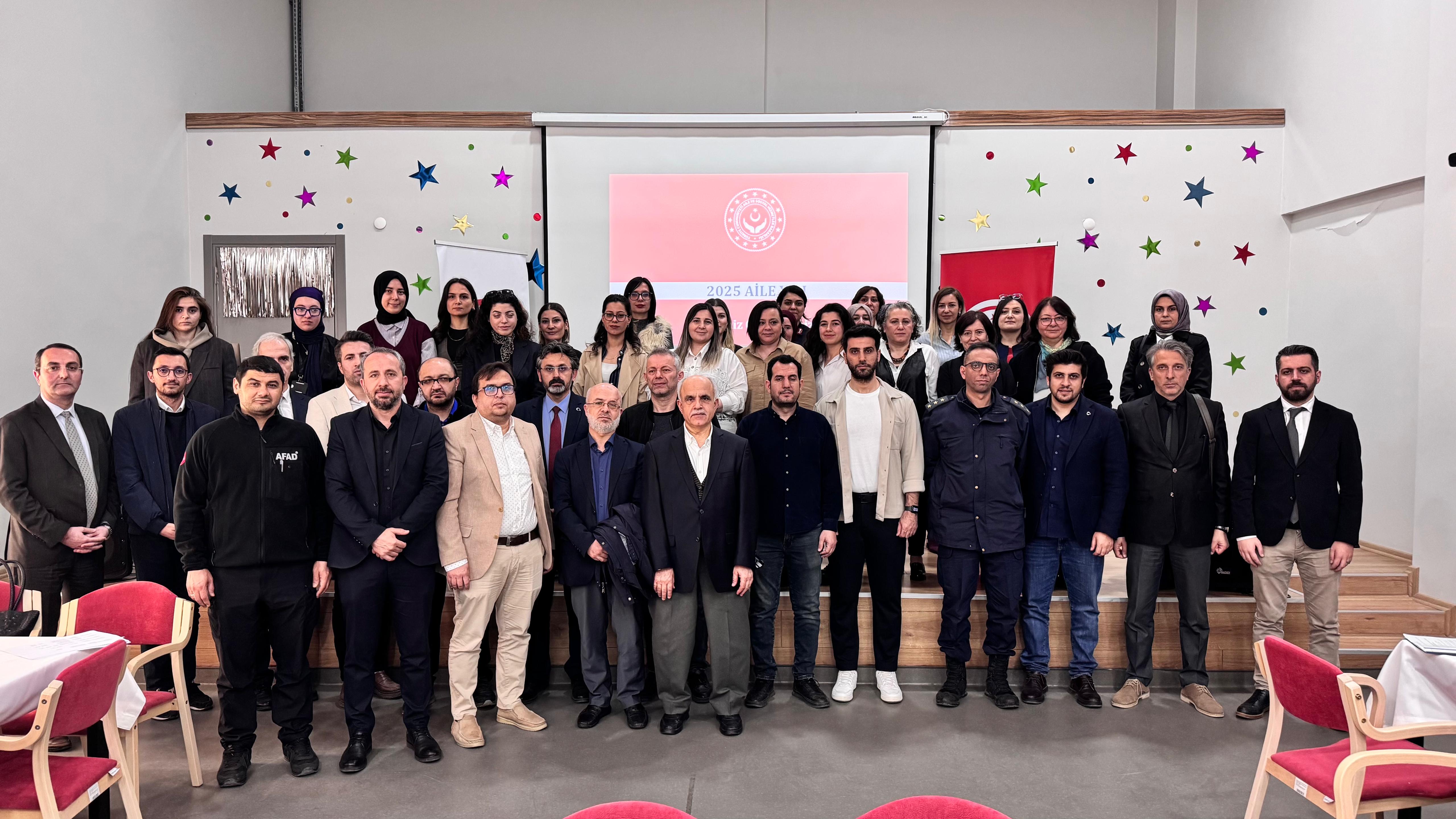 2025 Aile Yılı Münasebetiyle Aile Çalıştayı Gerçekleştirildi.
