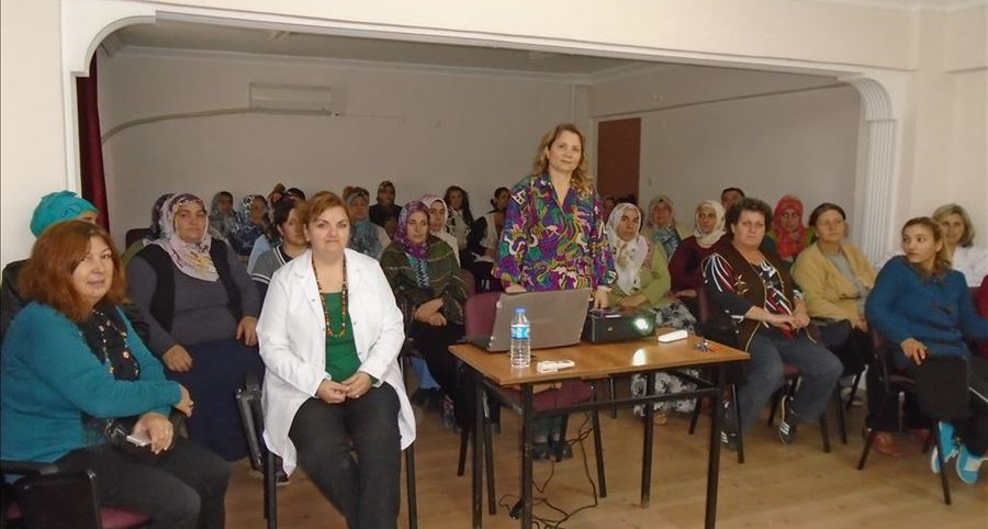 Edirne Keşan’da “Sağlıklı Yaşam” konulu seminer düzenlendi.