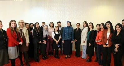 Bakan Ramazanoğlu "Kadın Hayattır" buluşmaları kapsamında basın mensuplarıyla bir araya geldi