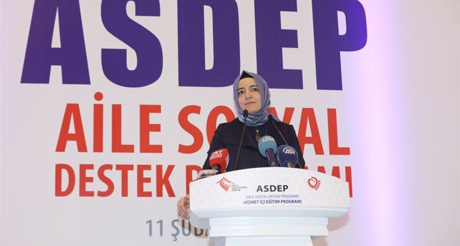 ''2018 yılında 3 bin Aile Sosyal Destek Programı personelini istihdam etmeyi planlıyoruz"