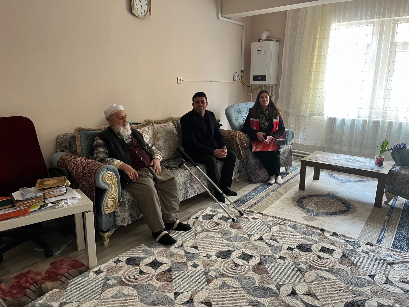 2025 Aile Yılı'nda Ailelerimizi Yalnız Bırakmıyoruz