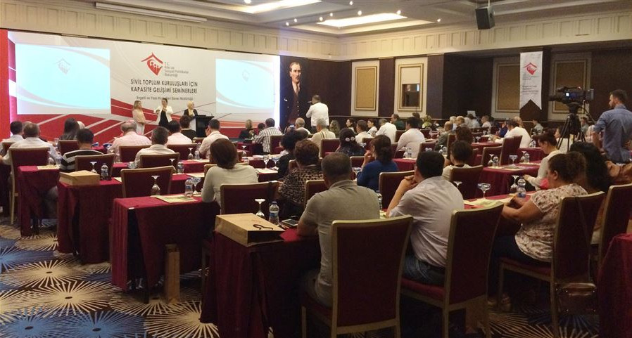 Sivil Toplum Kuruluşları İçin Kapasite Gelişimi Seminerleri Devam Ediyor