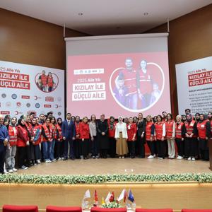 Bakanımız Göktaş, "Çevrim İçi Aile Akademisi" açılış programına katıldı - fotoğraf 2