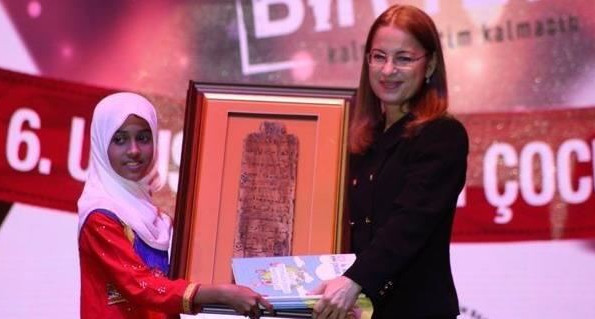 6. Uluslararası Çocuk Buluşması, Yetim Gülerse Dünya Güler