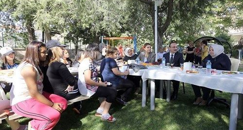 Bakan Gürcan Gençlerle Biraraya Geldi