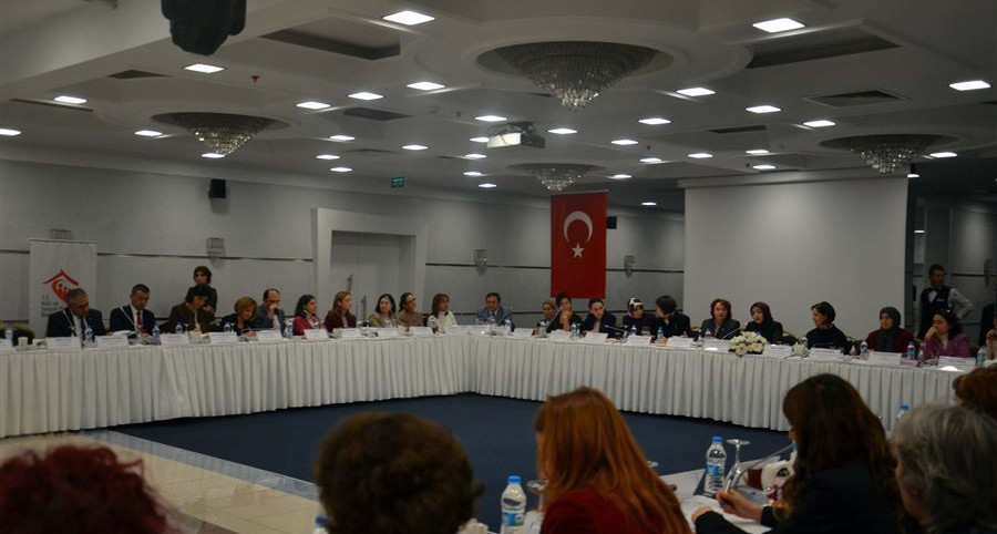 Kadına Yönelik Şiddet İzleme Komitesi Aile ve Sosyal Politikalar Bakan Yardımcısı Çiğdem Edoğan Atabek başkanlığında toplandı.