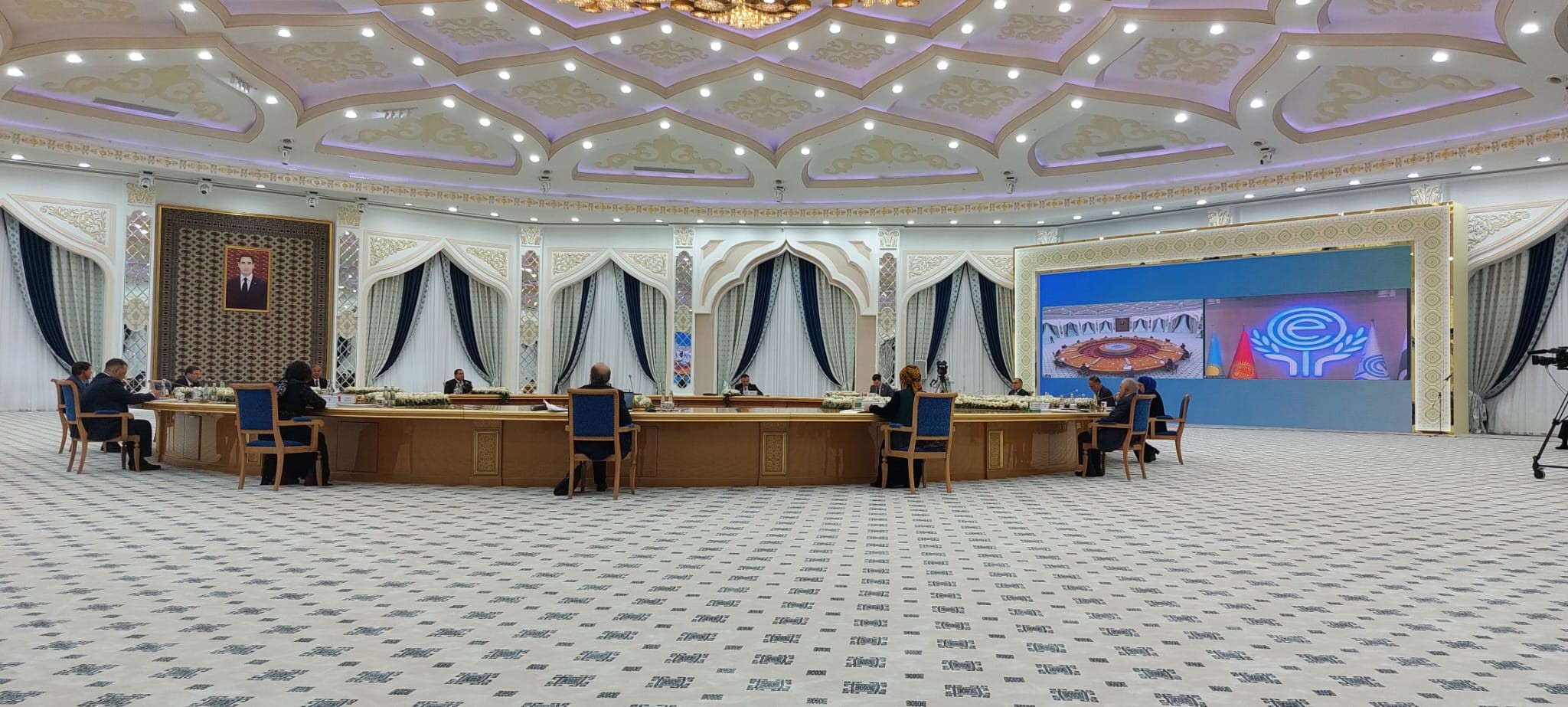 Director General of the Family Institute Attended the ECO Sustainable Development Forum