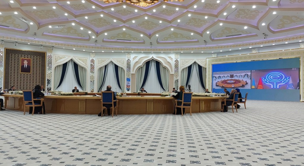 Director General of the Family Institute Attended the ECO Sustainable Development Forum