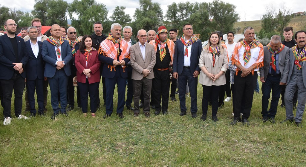 5. Geleneksel "Aileler Tanışıyor Yörük Türkmen Şenliği  gerçekleştirildi.