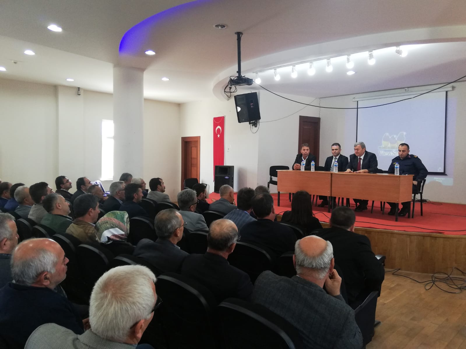 Kadına Yönelik Şiddetle Mücadele Eğitim Seminerleri İnegöl’de Başladı